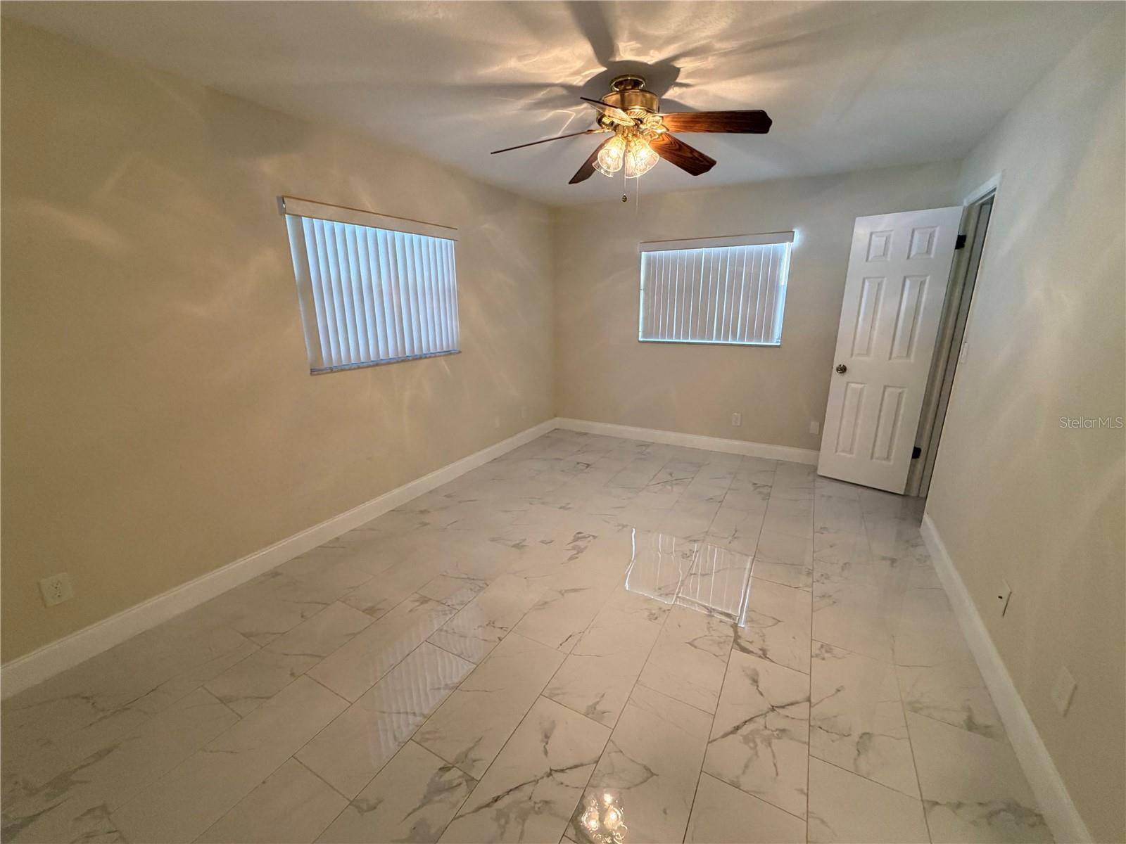 8725 ARUBA LN — photo 12