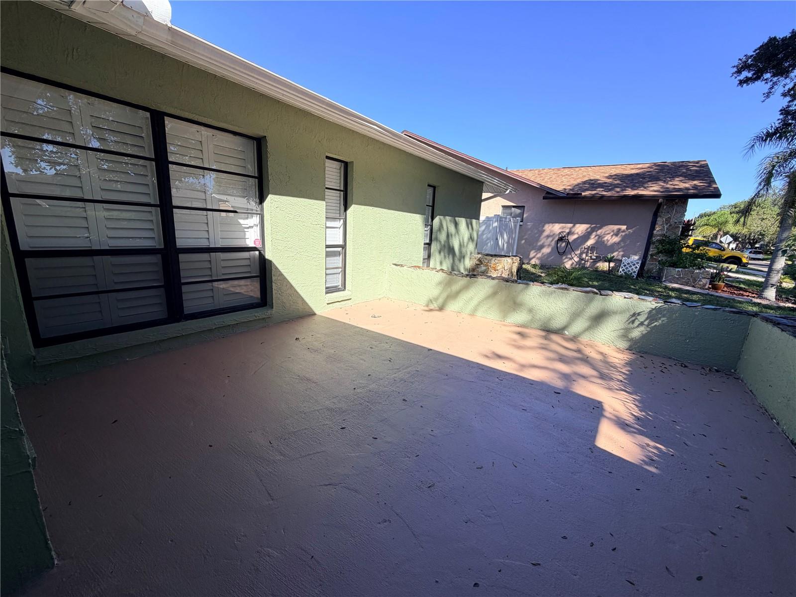 8725 ARUBA LN — photo 3