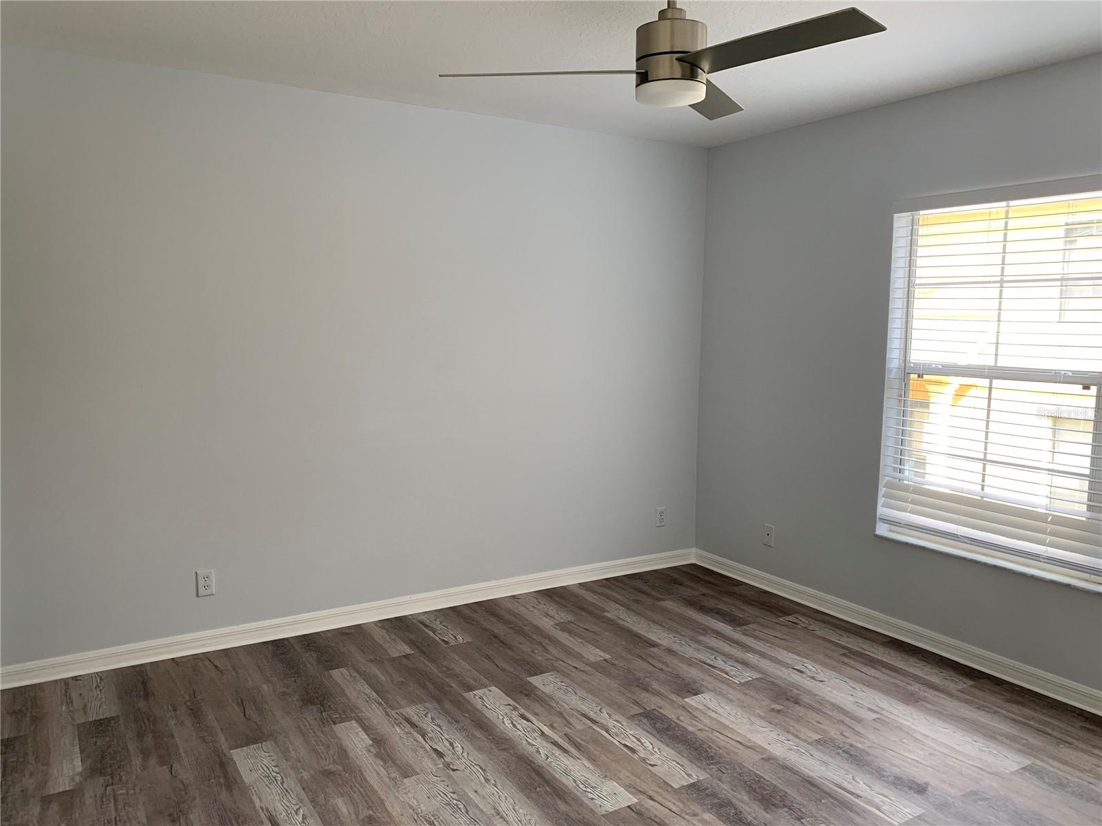 3318 SPY TOWER CT — photo 32