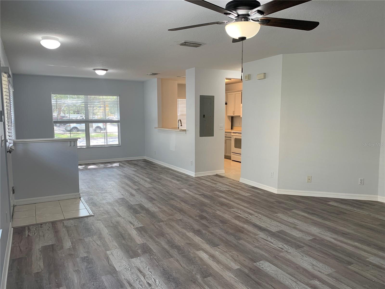3318 SPY TOWER CT — photo 3