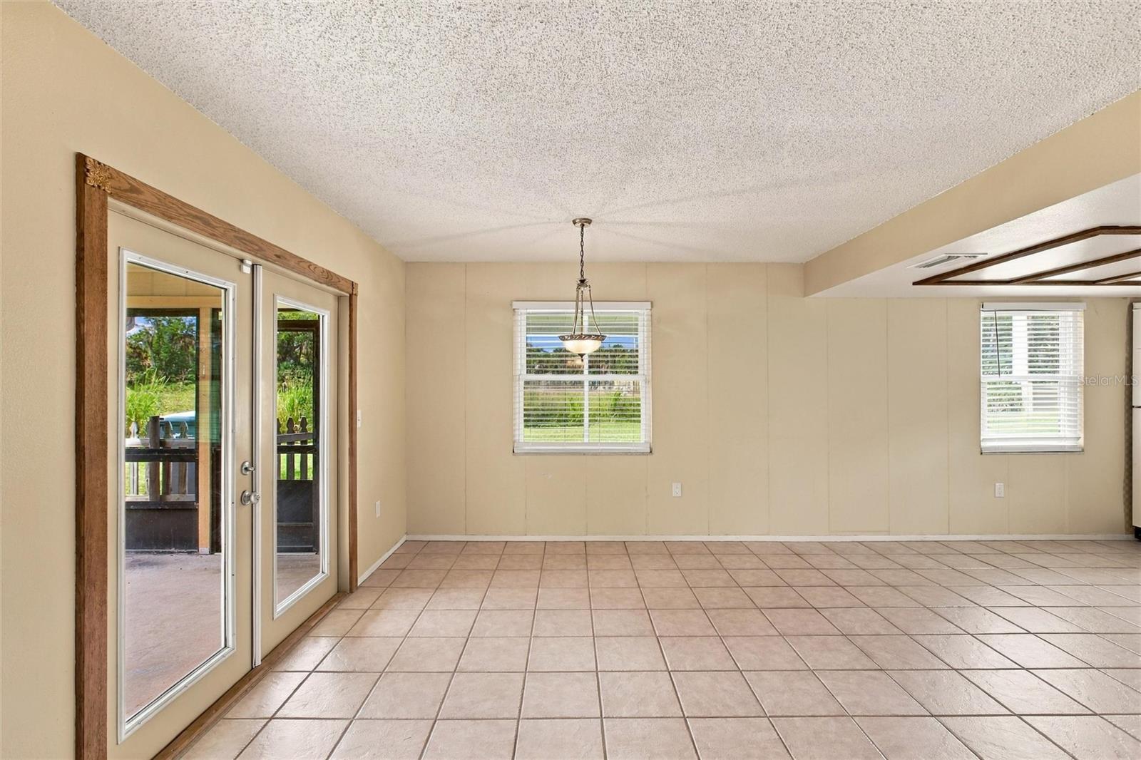 5522 82ND AVENUE DR E — photo 5