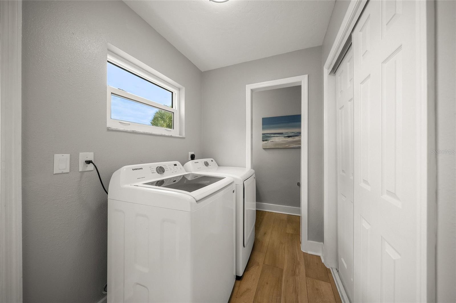 2130 E LEEWYNN DR — photo 27