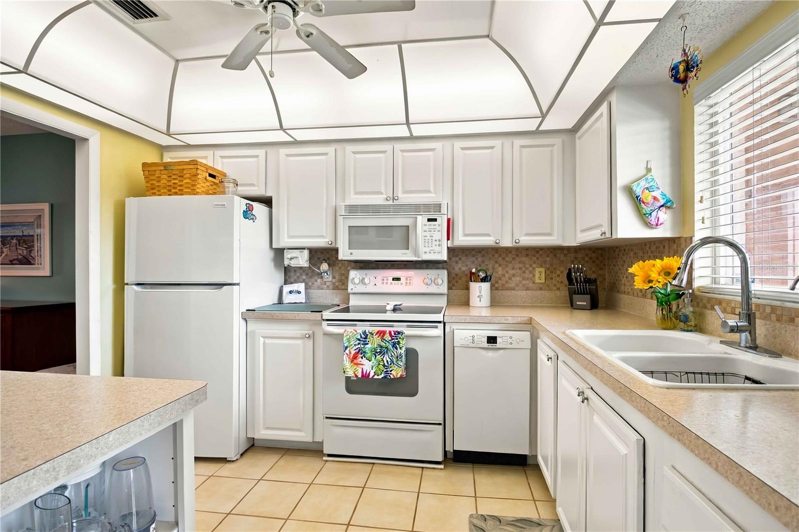 3617 LAKE BAYSHORE DR #401 — photo 11