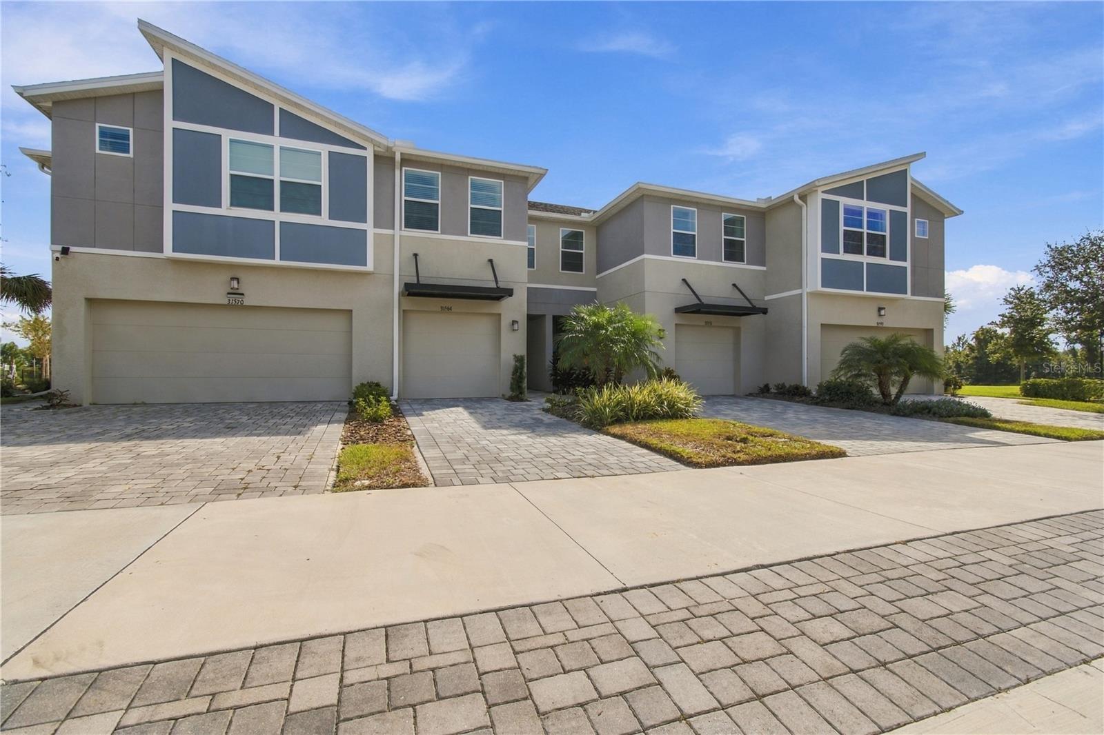 31564 WOODLAND RACE LOOP — photo 3