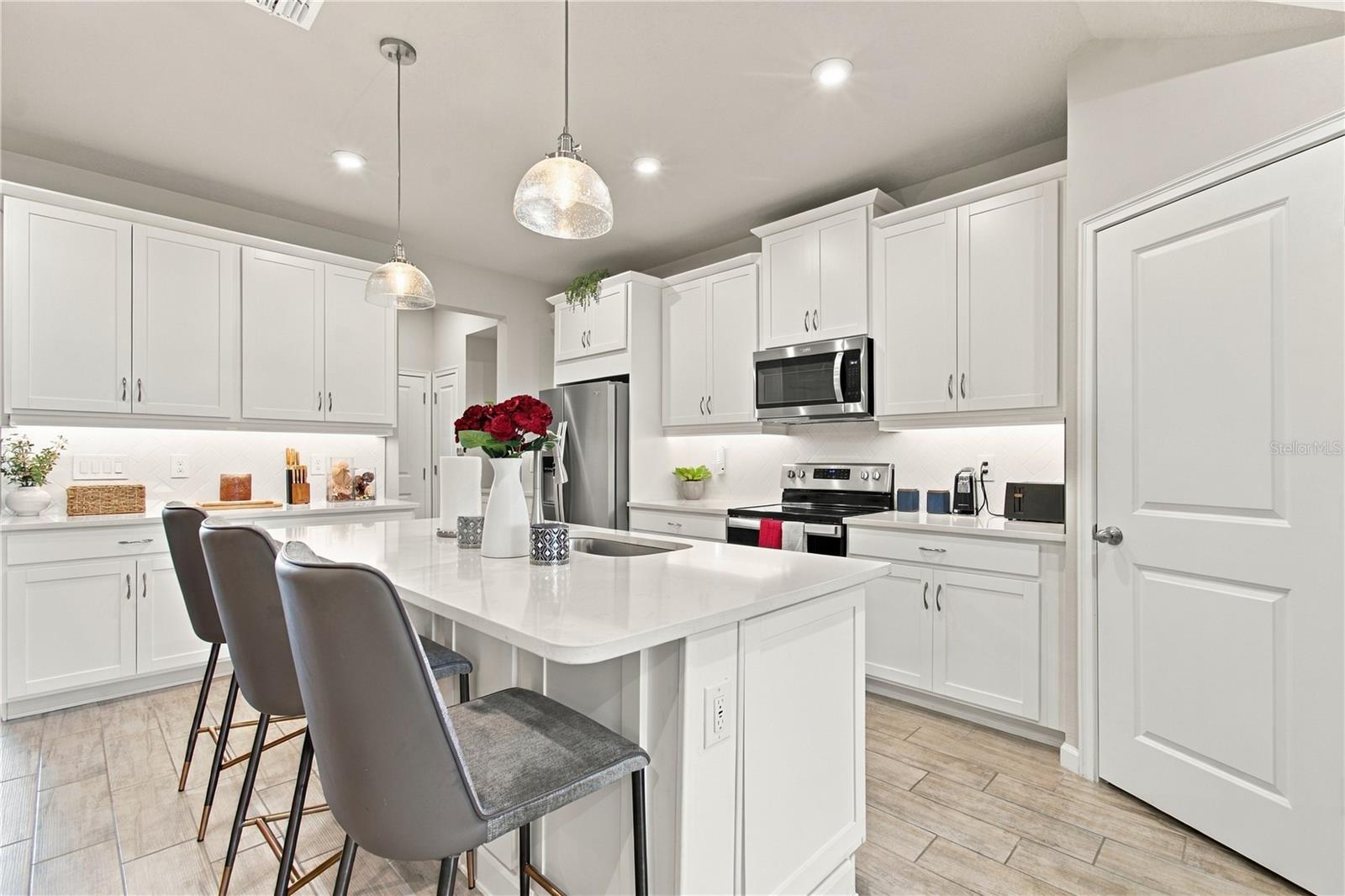 31564 WOODLAND RACE LOOP — photo 13