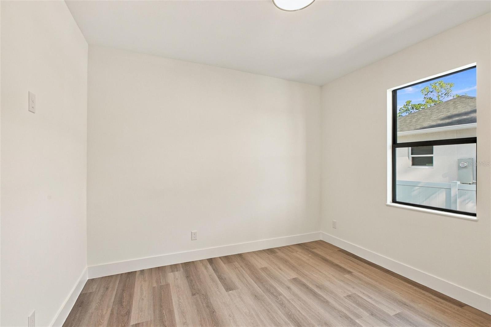 2144 NABBLE LN — photo 25