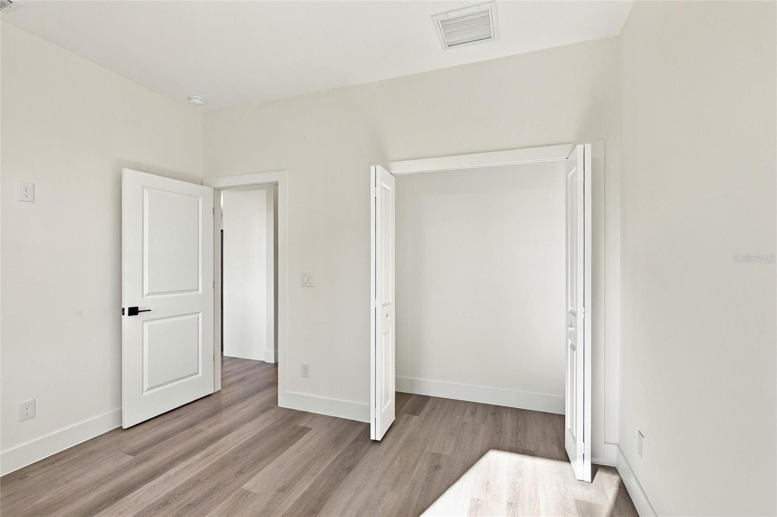 2144 NABBLE LN — photo 22