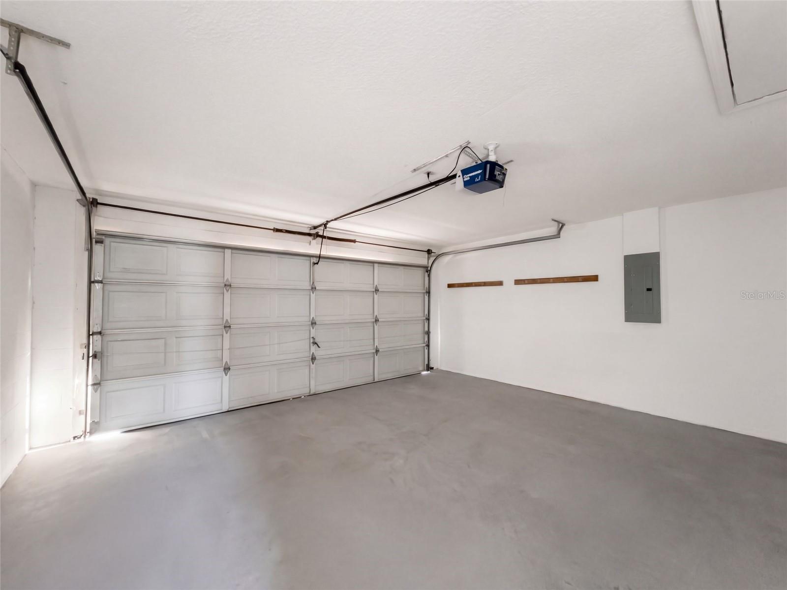 9703 GLENPOINTE DR — photo 36