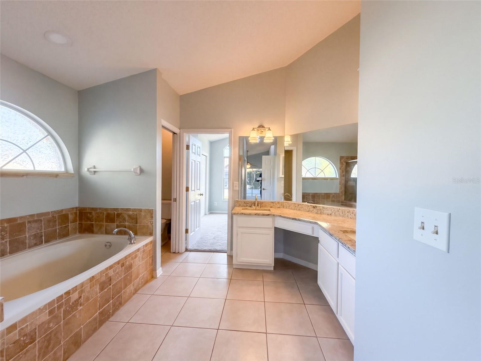 9703 GLENPOINTE DR — photo 27