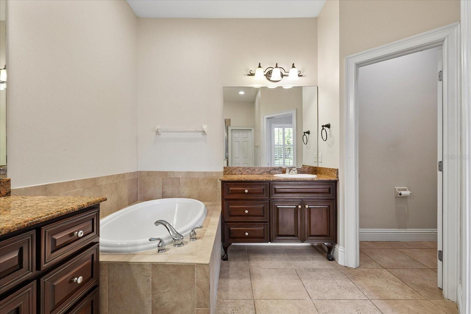 3410 W BARCELONA ST #2 — photo 25