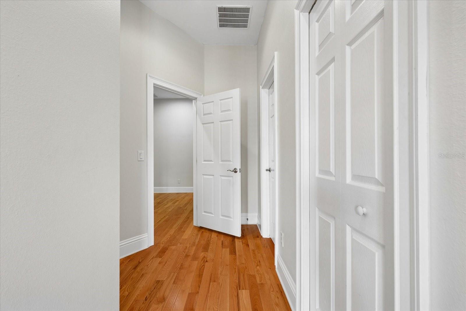 3410 W BARCELONA ST #2 — photo 29