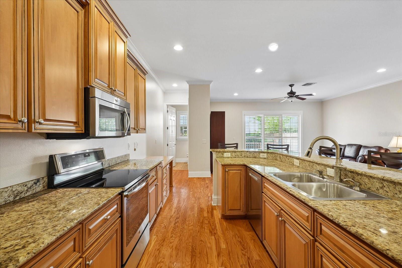 3410 W BARCELONA ST #2 — photo 6