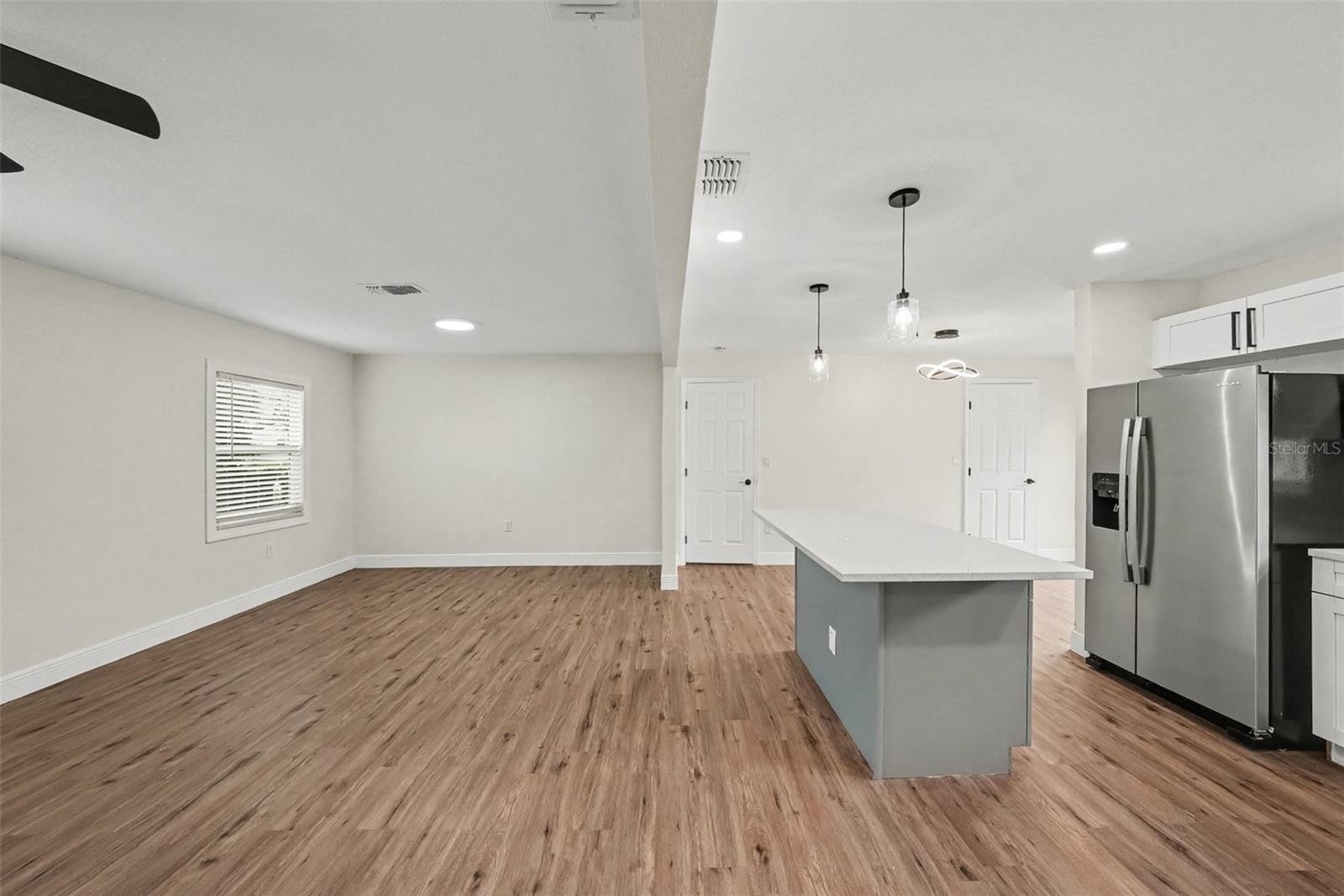 6711 S GABRIELLE ST — photo 31