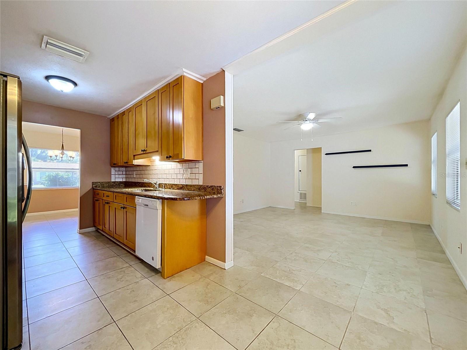 903 TANGELO PLACE PL — photo 12