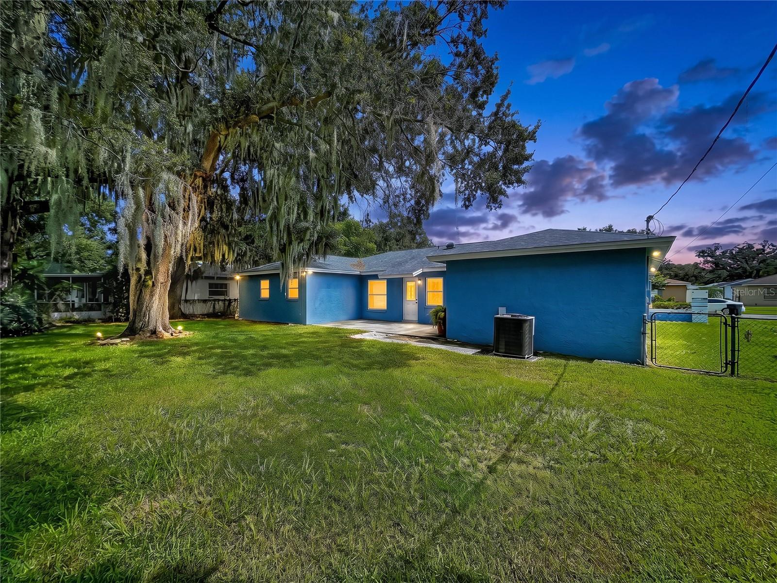 903 TANGELO PLACE PL — photo 49
