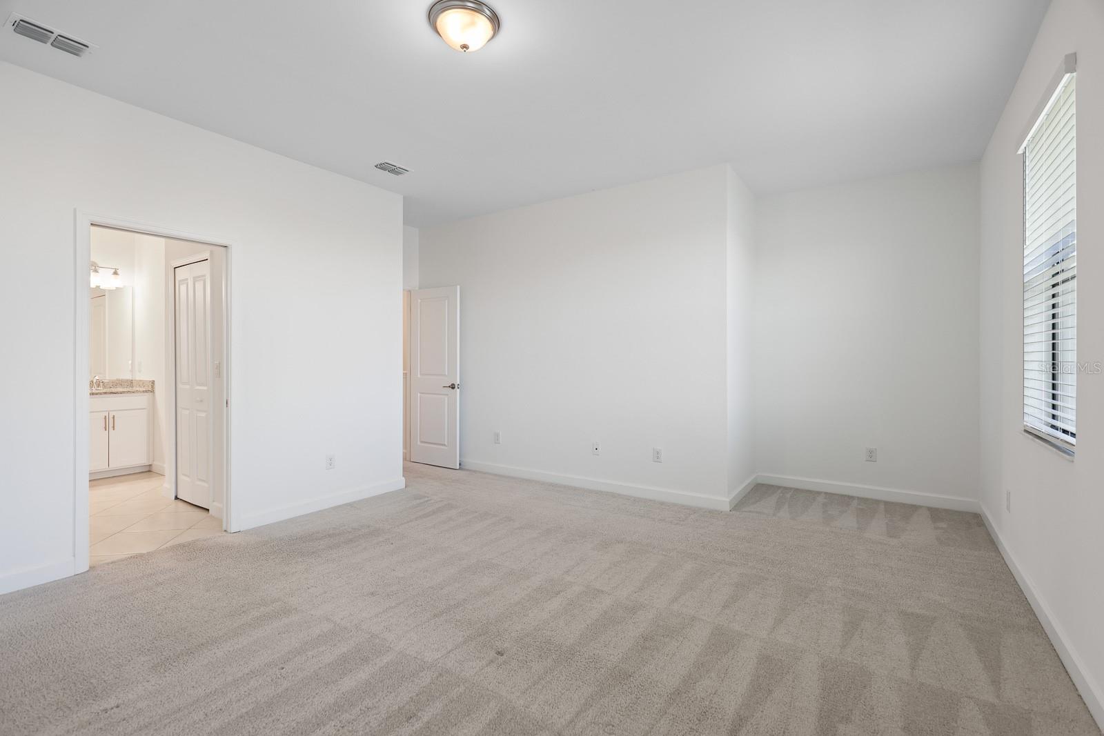 15171 SUNNY DAY DR — photo 14