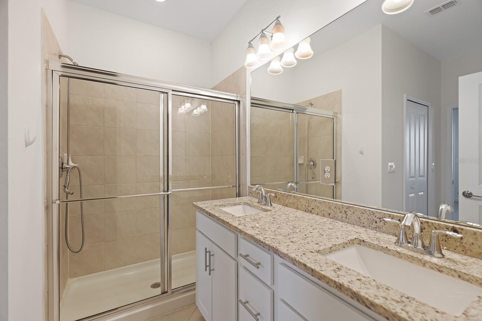 15171 SUNNY DAY DR — photo 15