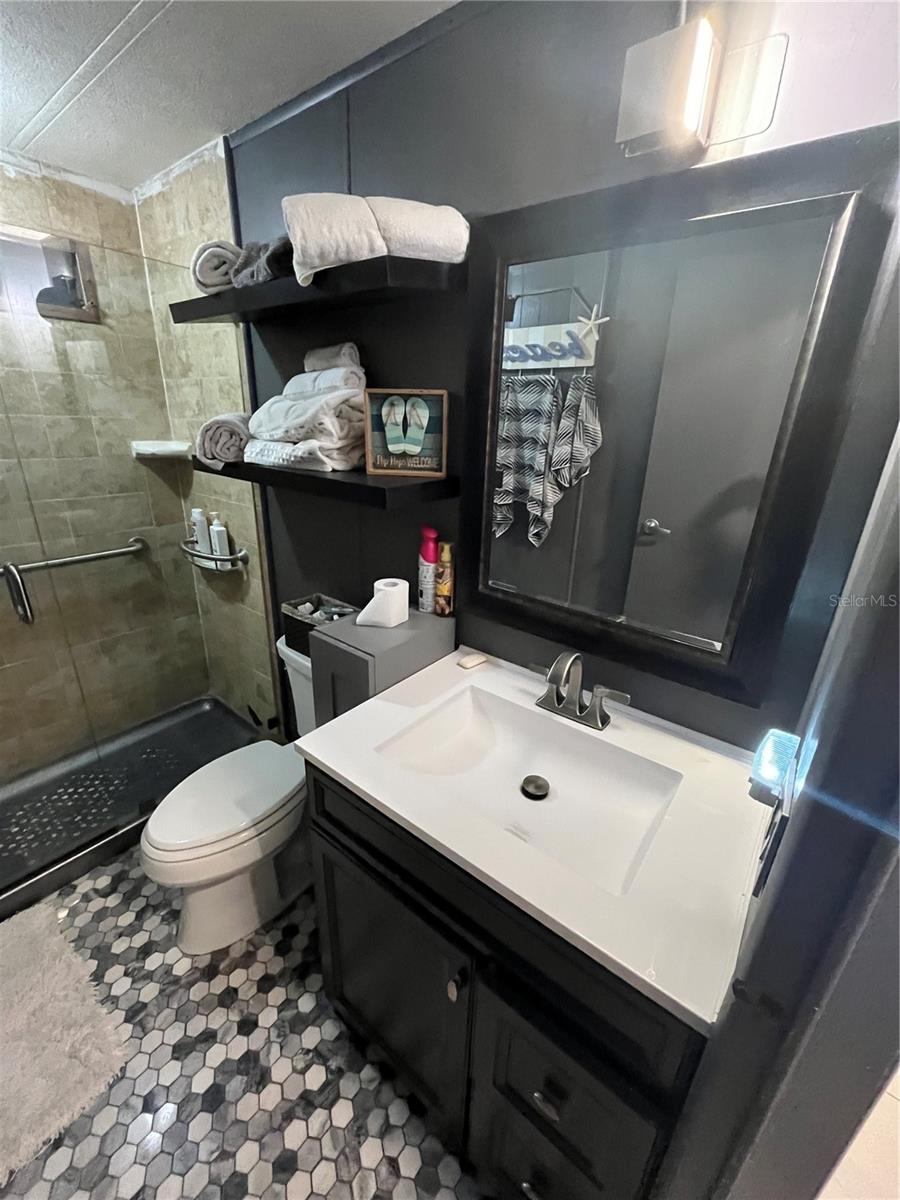 408 S CERVINA DR S — photo 42