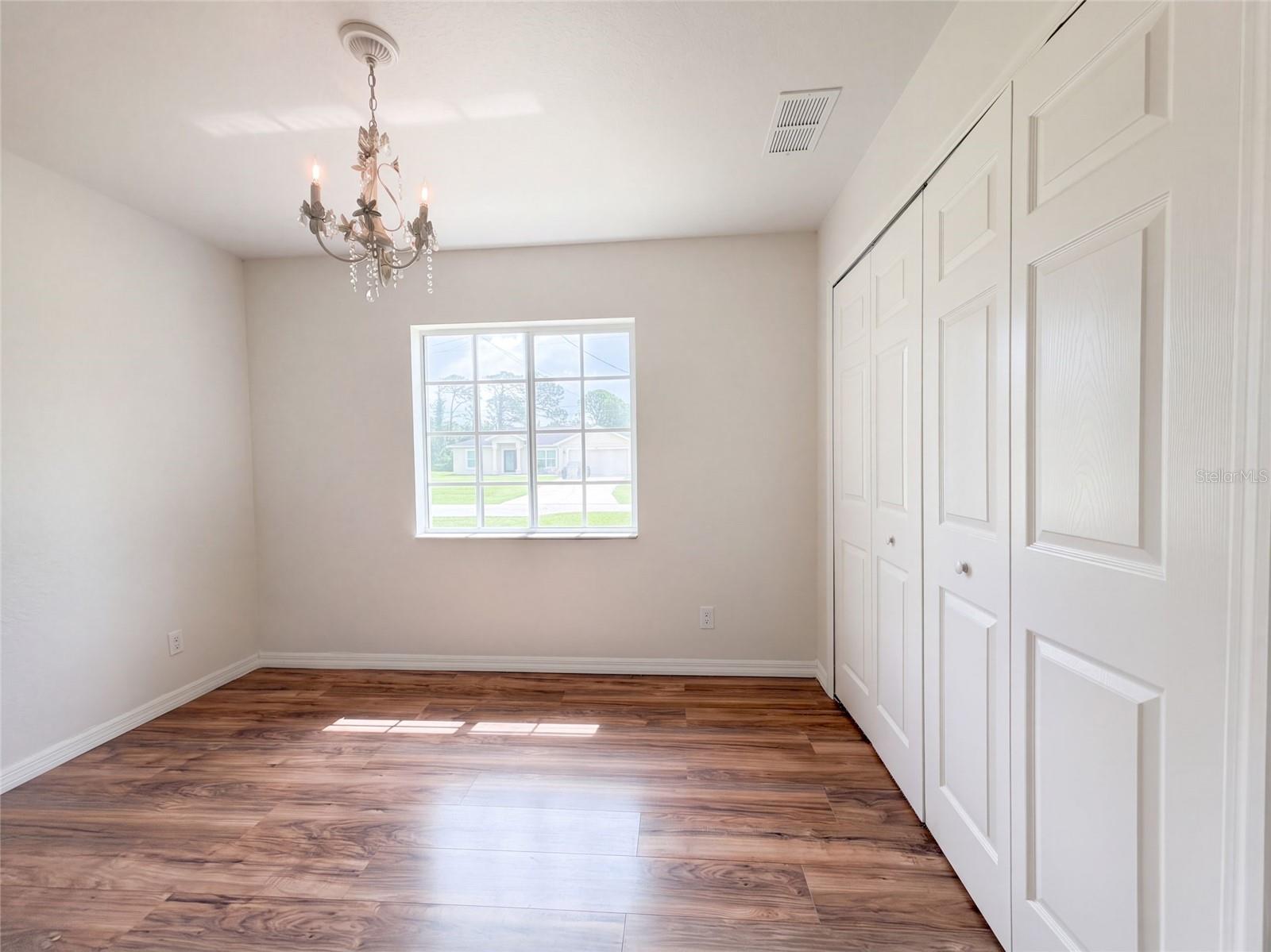 1505 RIVAL TER — photo 13