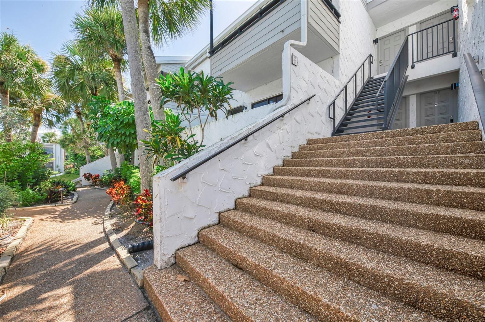 1555 TARPON CENTER DR #I-161 — photo 8
