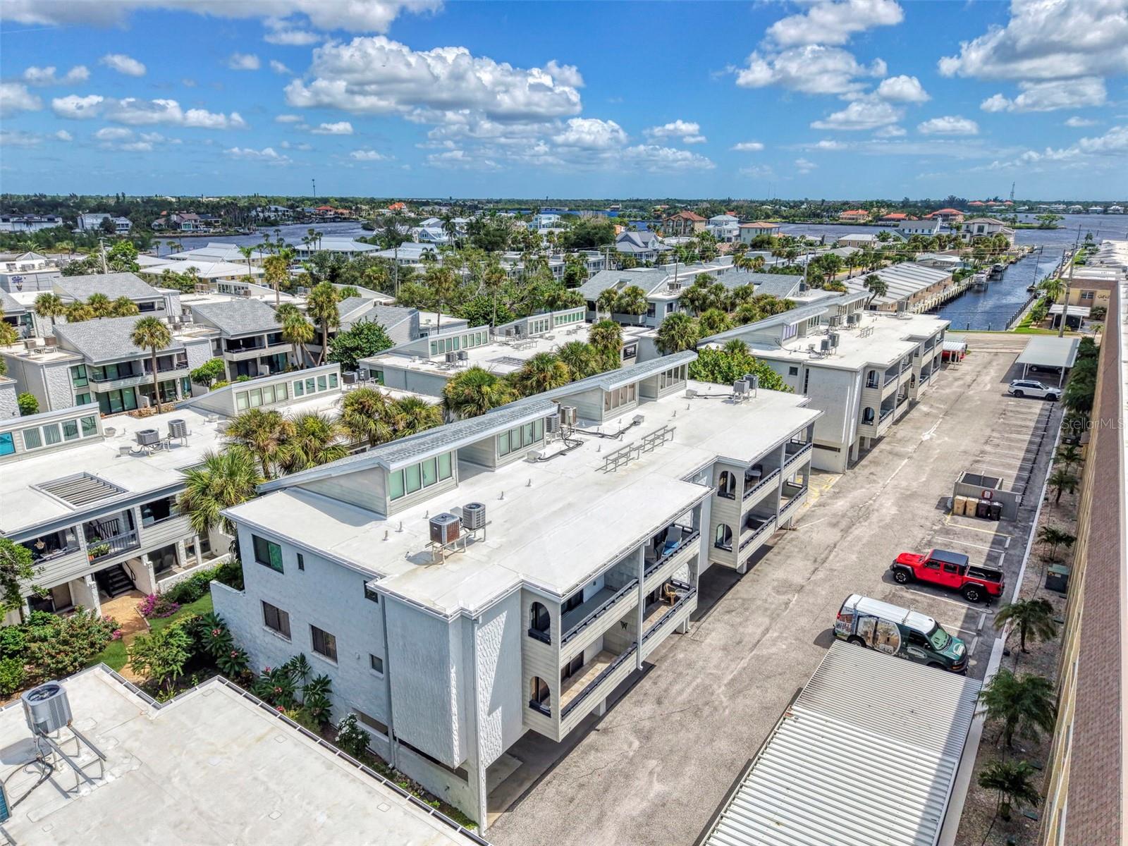 1555 TARPON CENTER DR #I-161 — photo 44