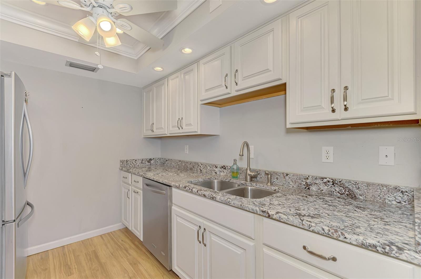1555 TARPON CENTER DR #I-161 — photo 21