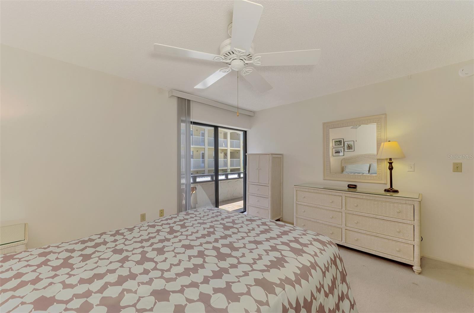 1555 TARPON CENTER DR #I-161 — photo 26