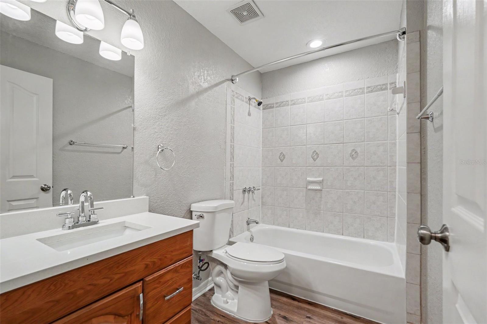 126 GOINS DR — photo 24