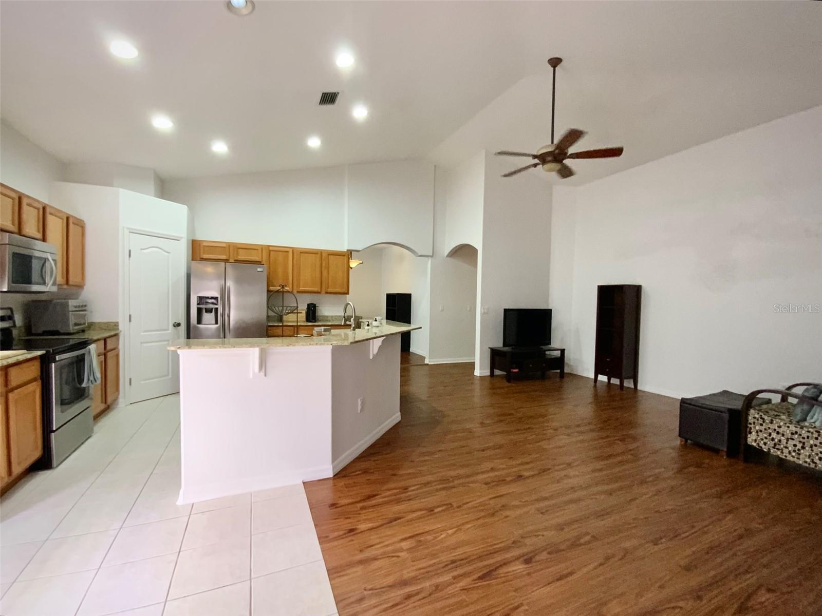 4041 LANGDRUM DR — photo 7