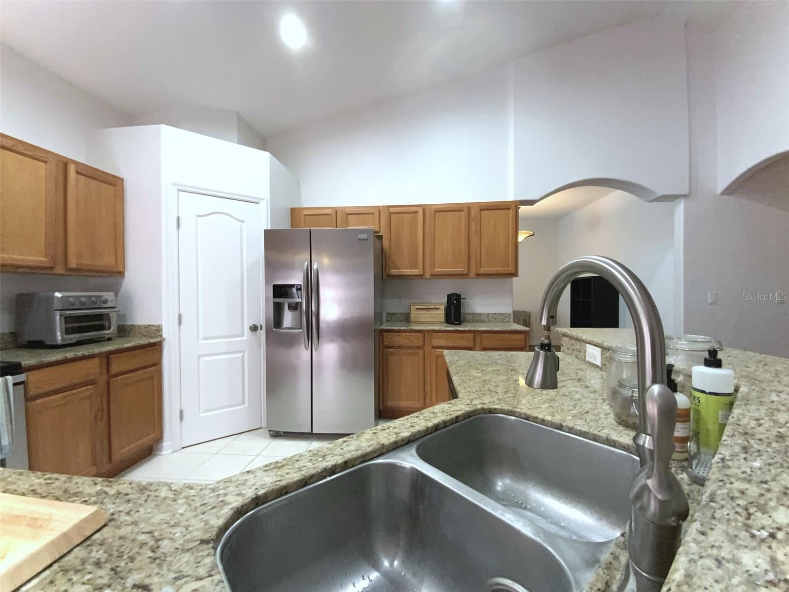4041 LANGDRUM DR — photo 8