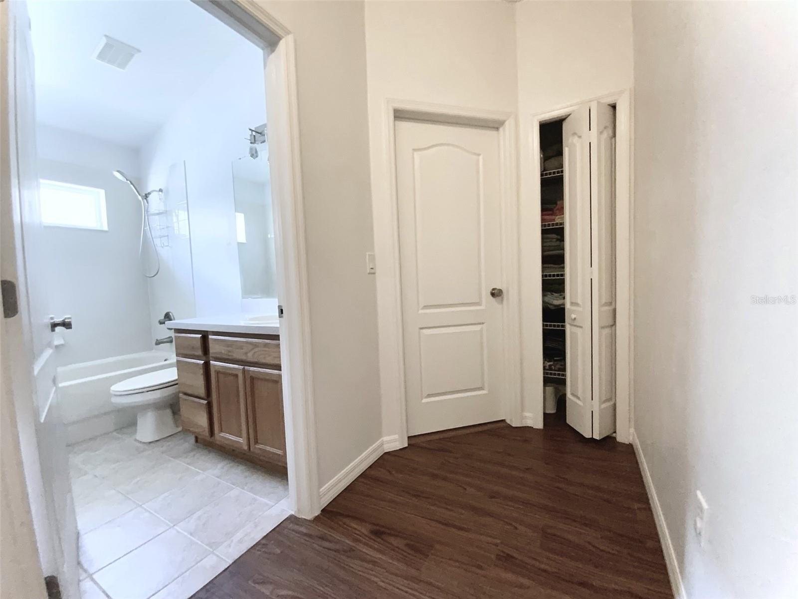 4041 LANGDRUM DR — photo 18