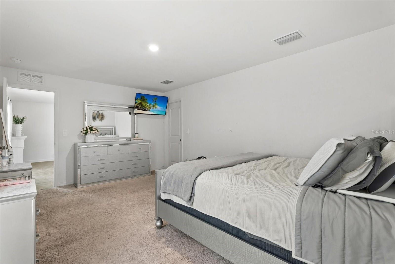 4374 TRIBY TER — photo 25