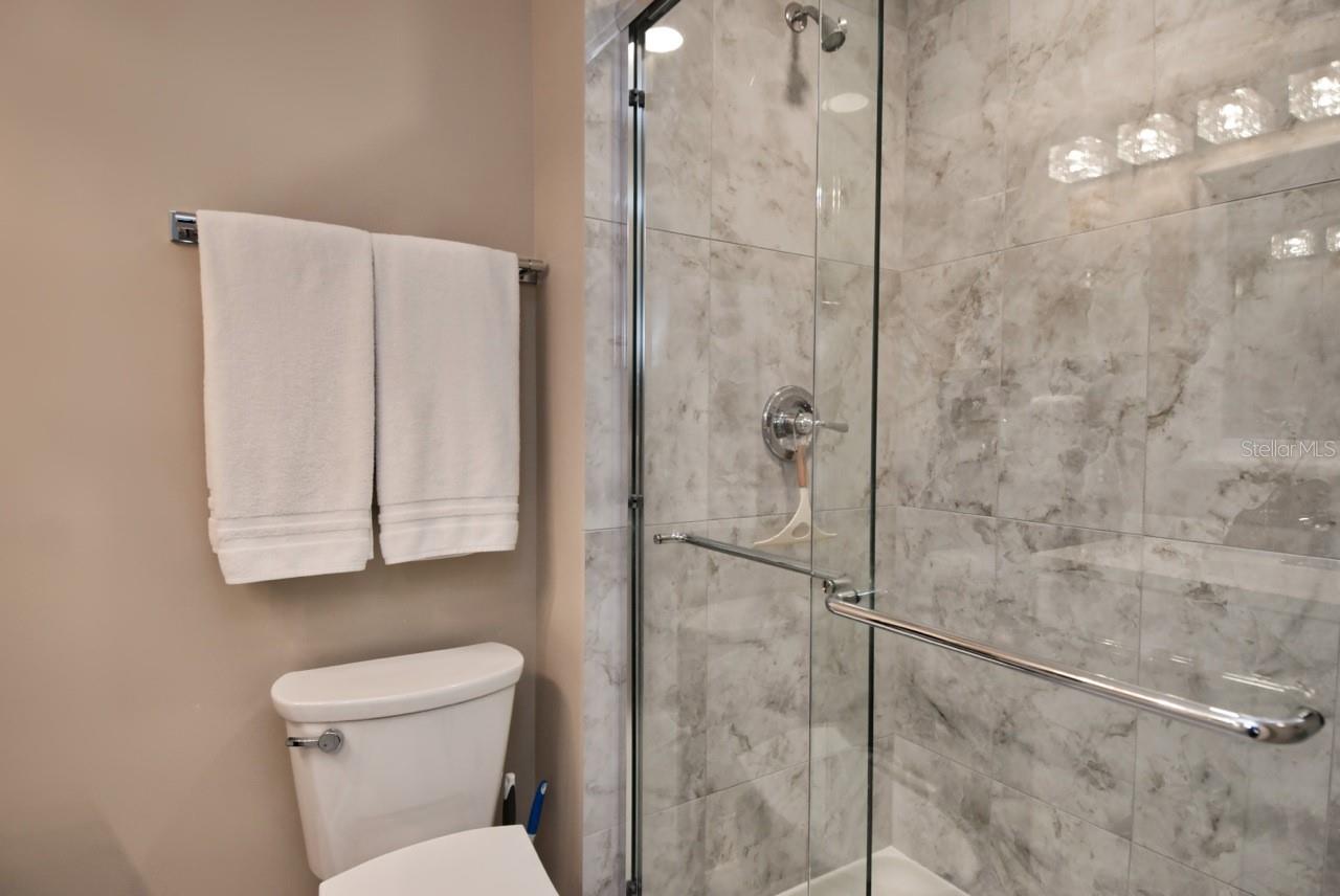 2121 WOOD ST #201 — photo 13