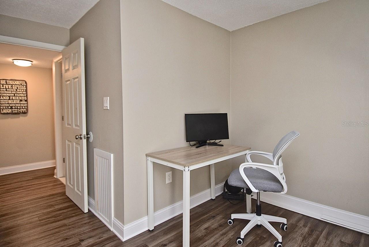 2121 WOOD ST #201 — photo 21