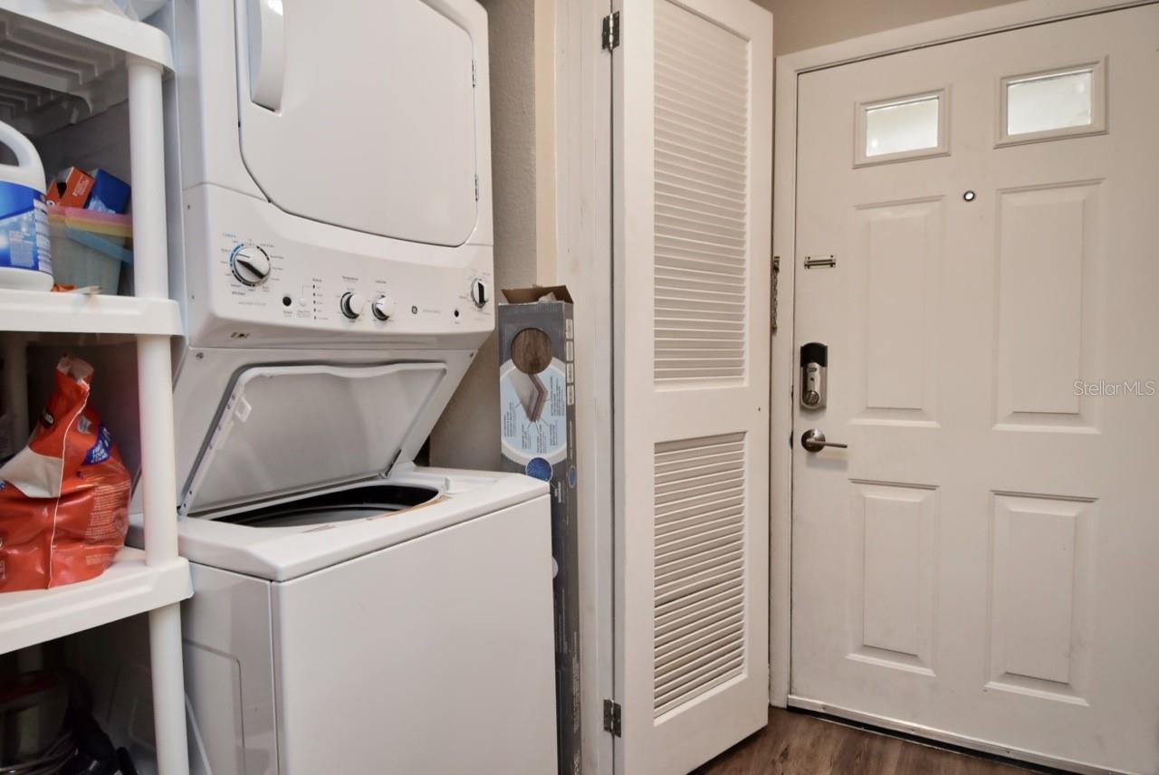 2121 WOOD ST #201 — photo 22