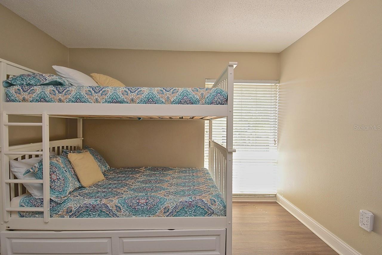 2121 WOOD ST #201 — photo 10