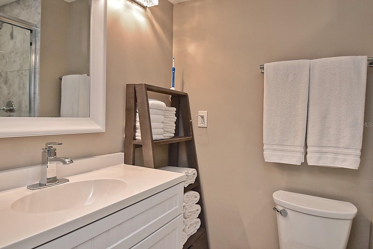 2121 WOOD ST #201 — photo 12
