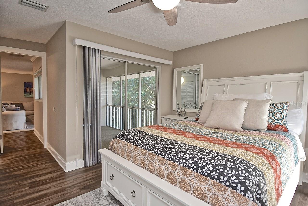 2121 WOOD ST #201 — photo 16
