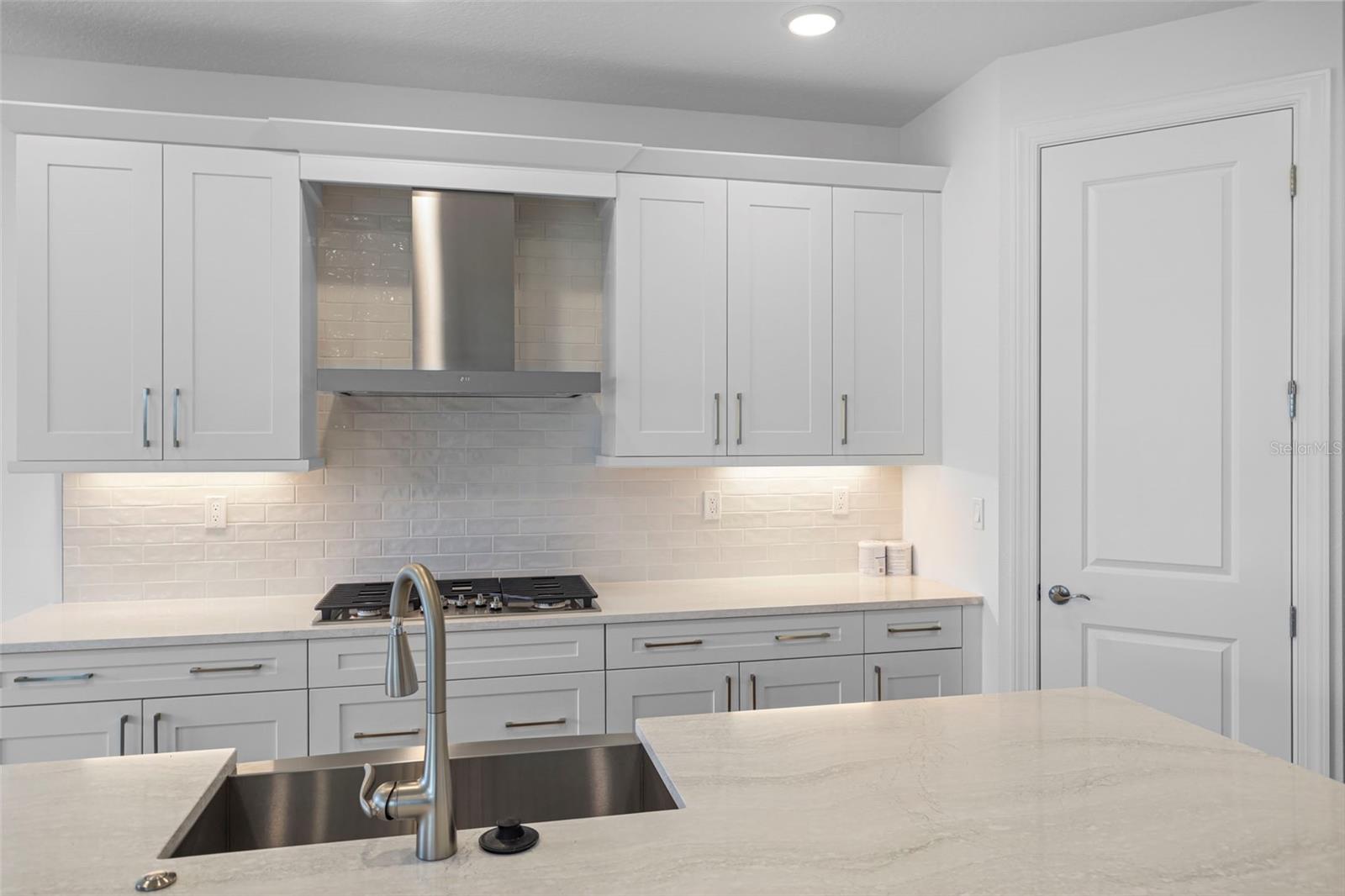 18373 ROCKPORT PL — photo 9