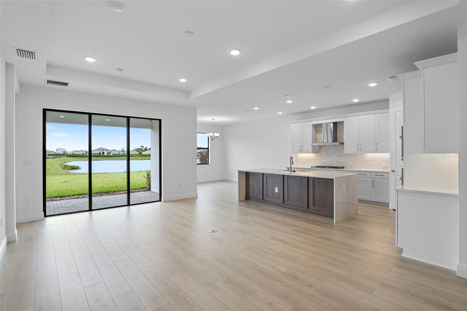 18373 ROCKPORT PL — photo 16