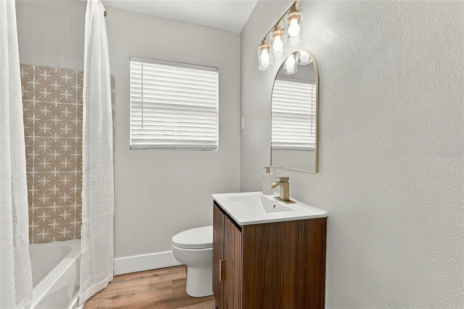 8474 TOBAY RD N — photo 23