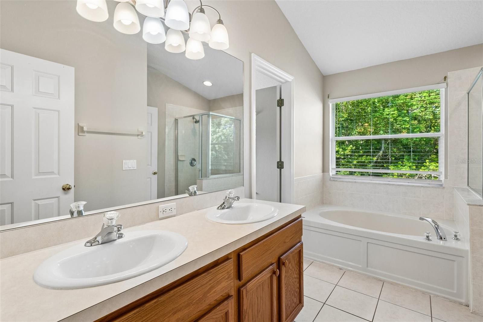 14101 CHRISTIE DR — photo 28