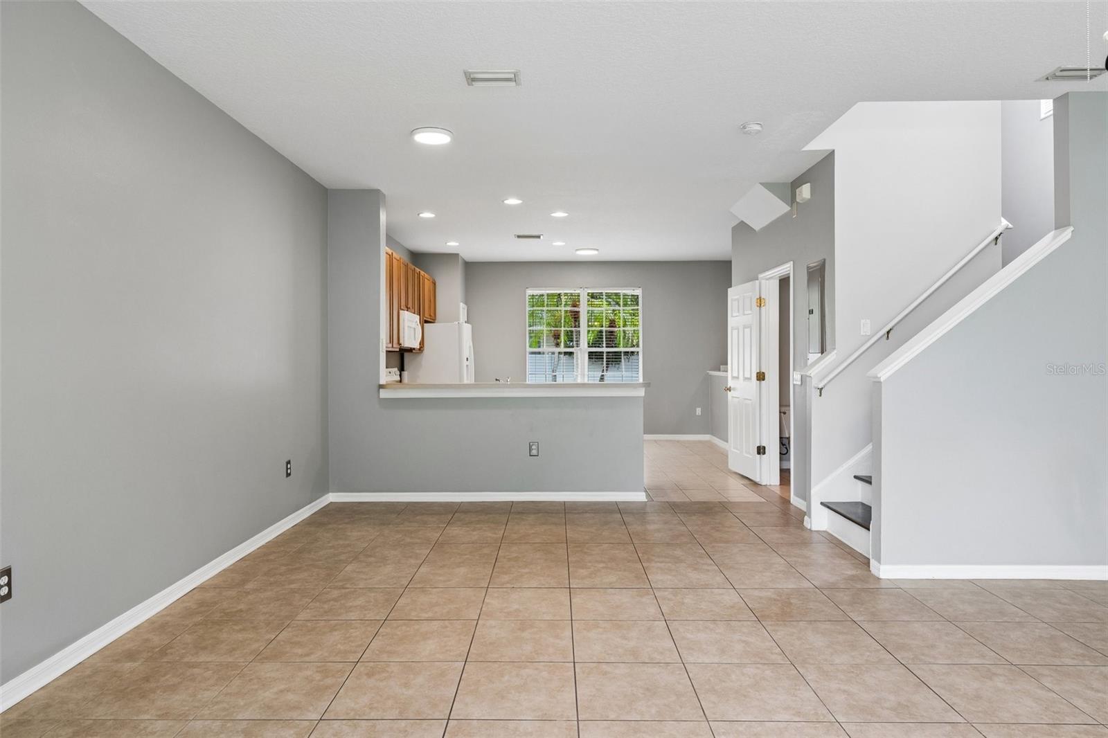 14101 CHRISTIE DR — photo 8