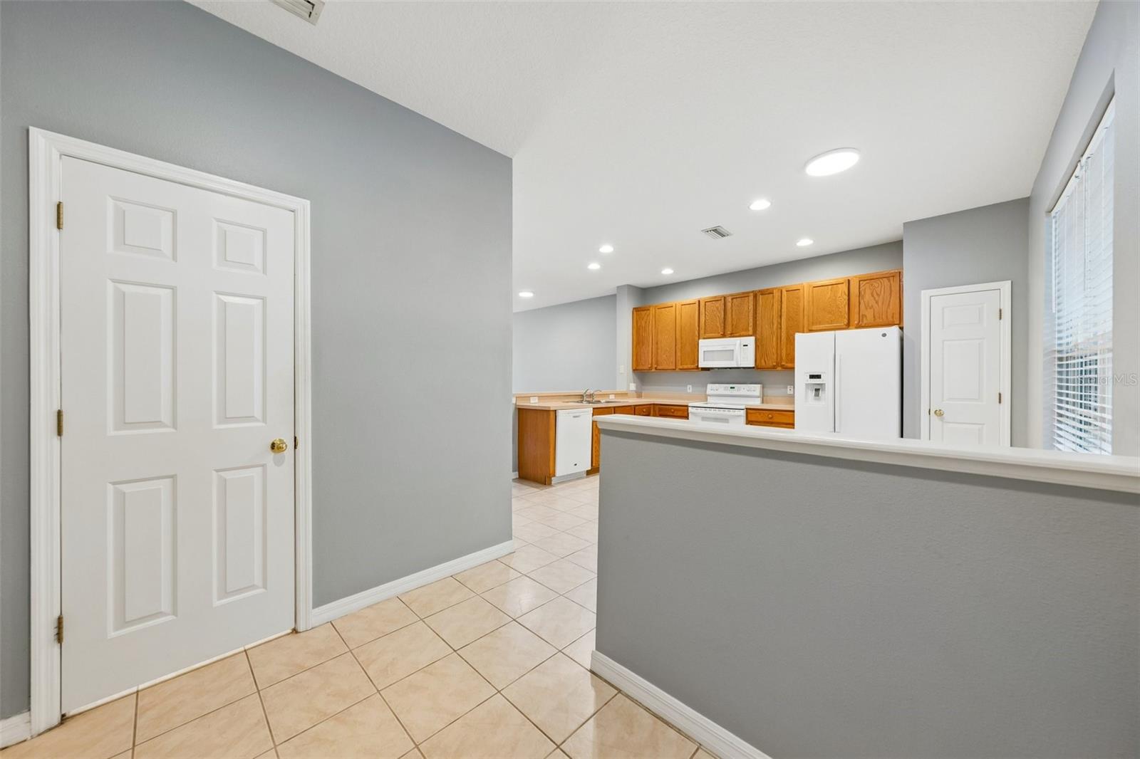 14101 CHRISTIE DR — photo 5