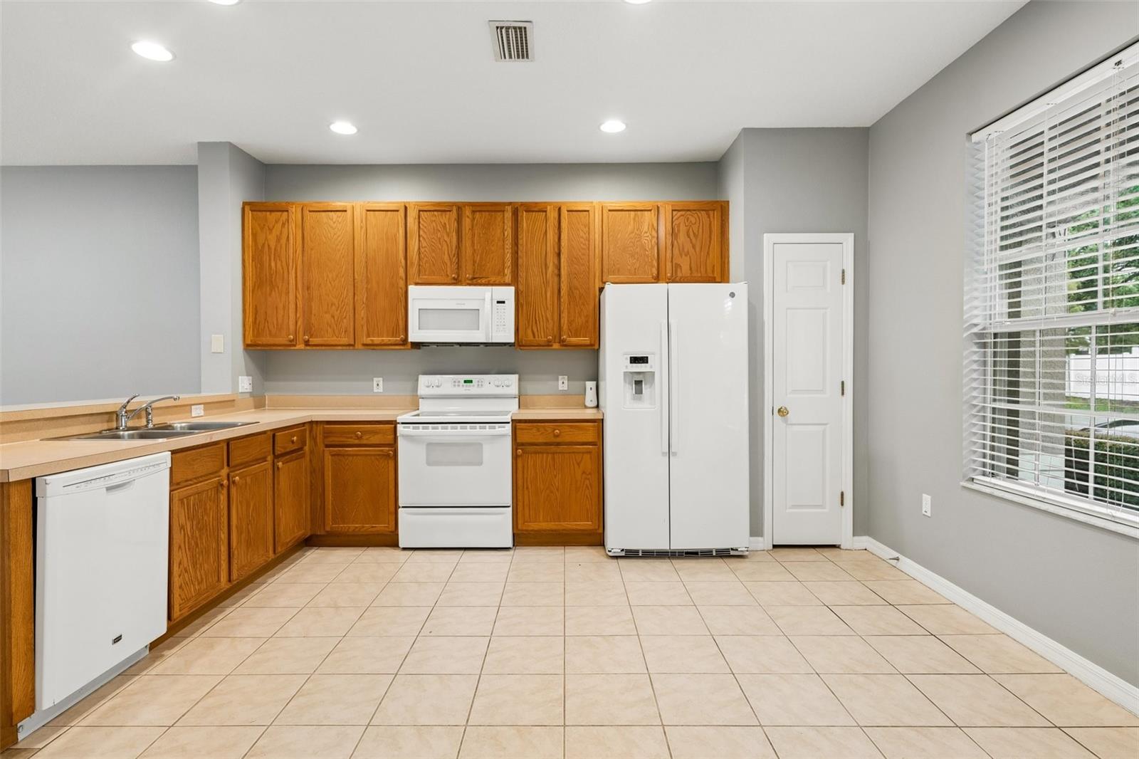 14101 CHRISTIE DR — photo 14