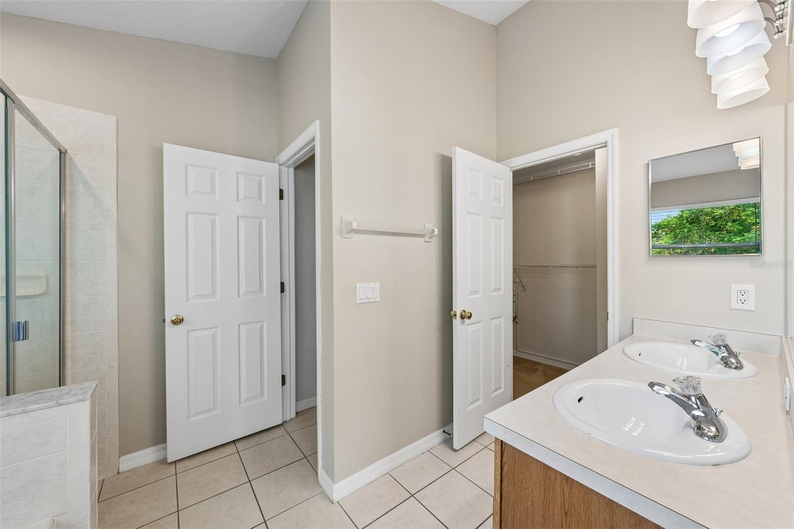 14101 CHRISTIE DR — photo 26