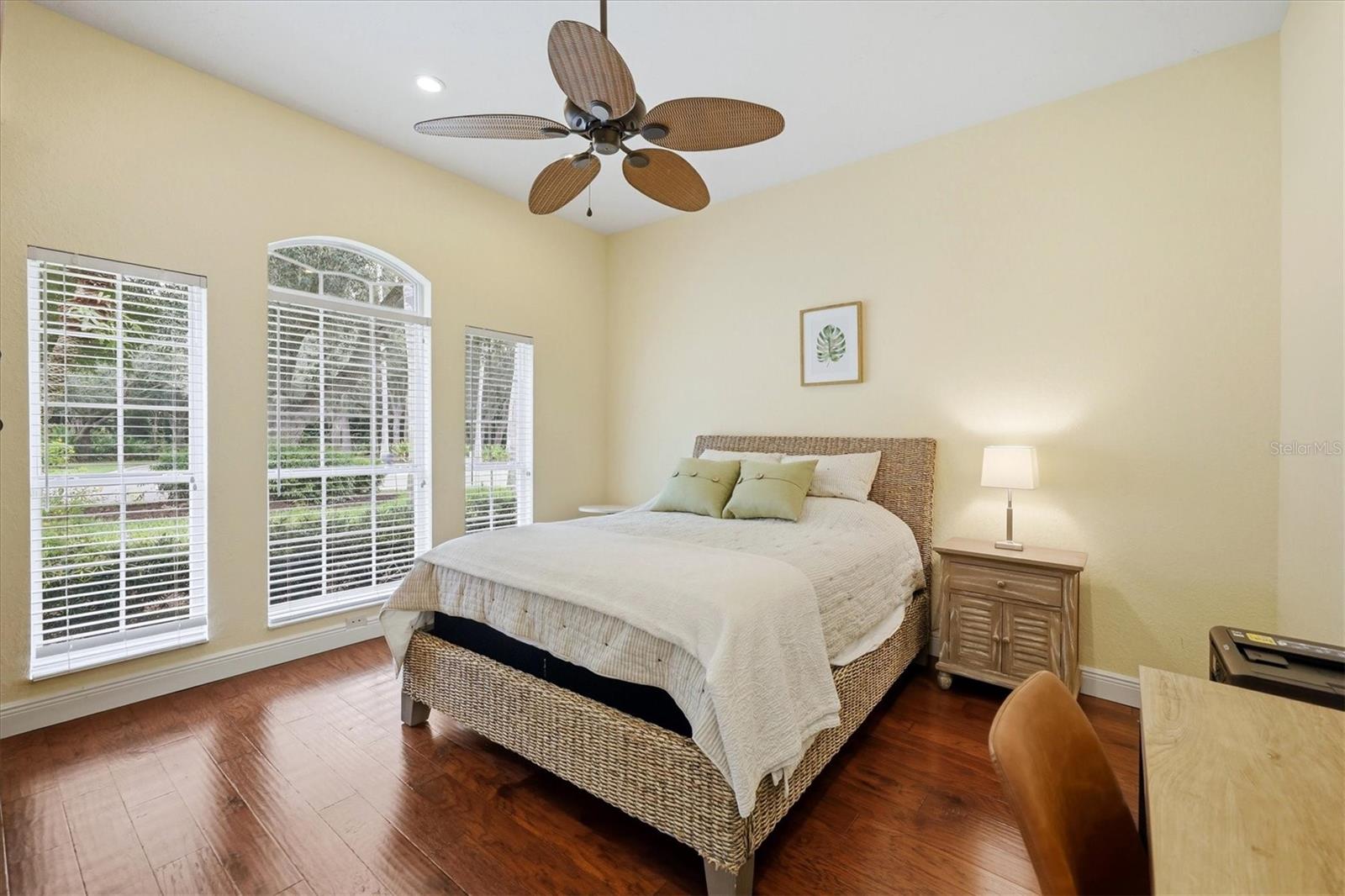7319 WINDEMERE LN — photo 21