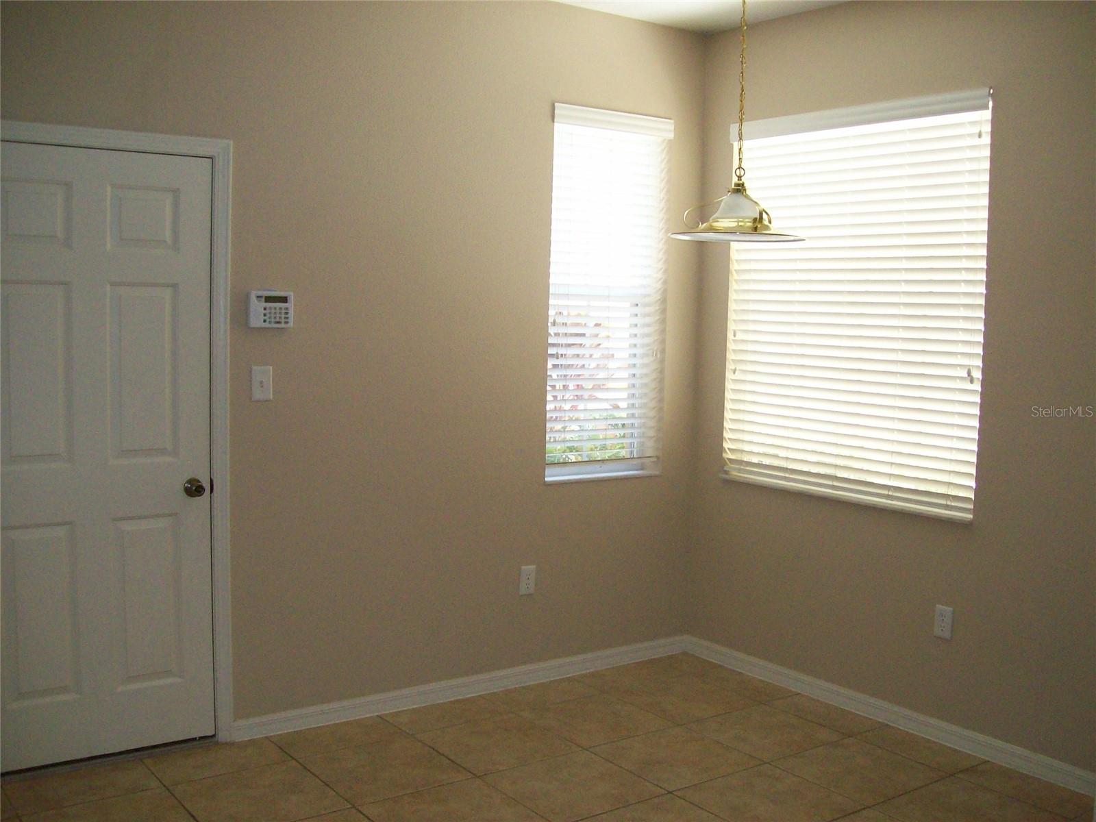 3459 PARKRIDGE CIR #18-103 — photo 4