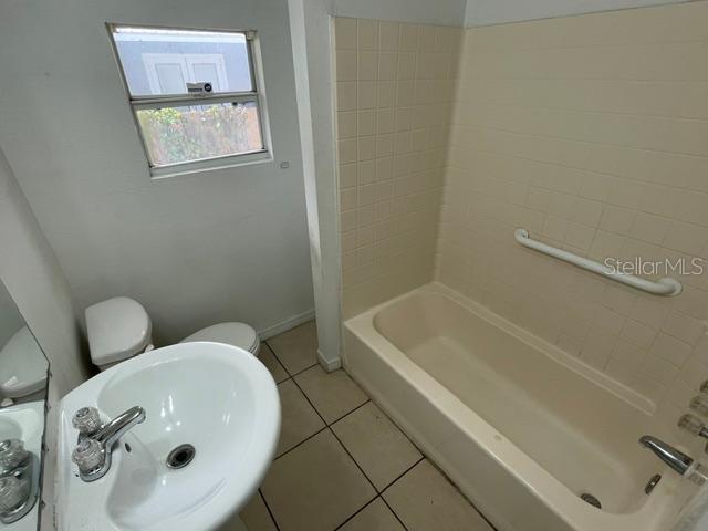 4009 N CENTRAL AVE — photo 14