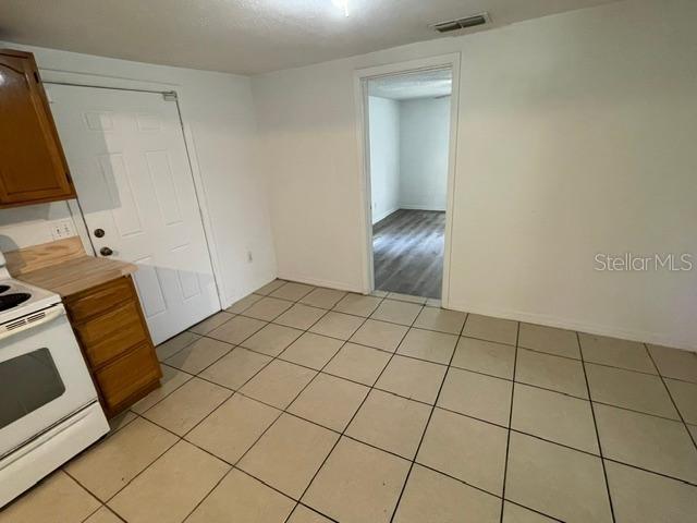 4009 N CENTRAL AVE — photo 4